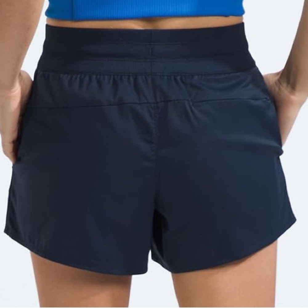 The North Face Women’s Shorts - Picture 8 of 10